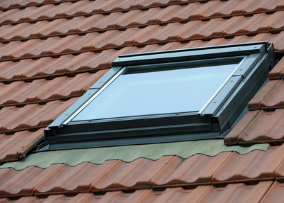 Fenêtre de toit type velux